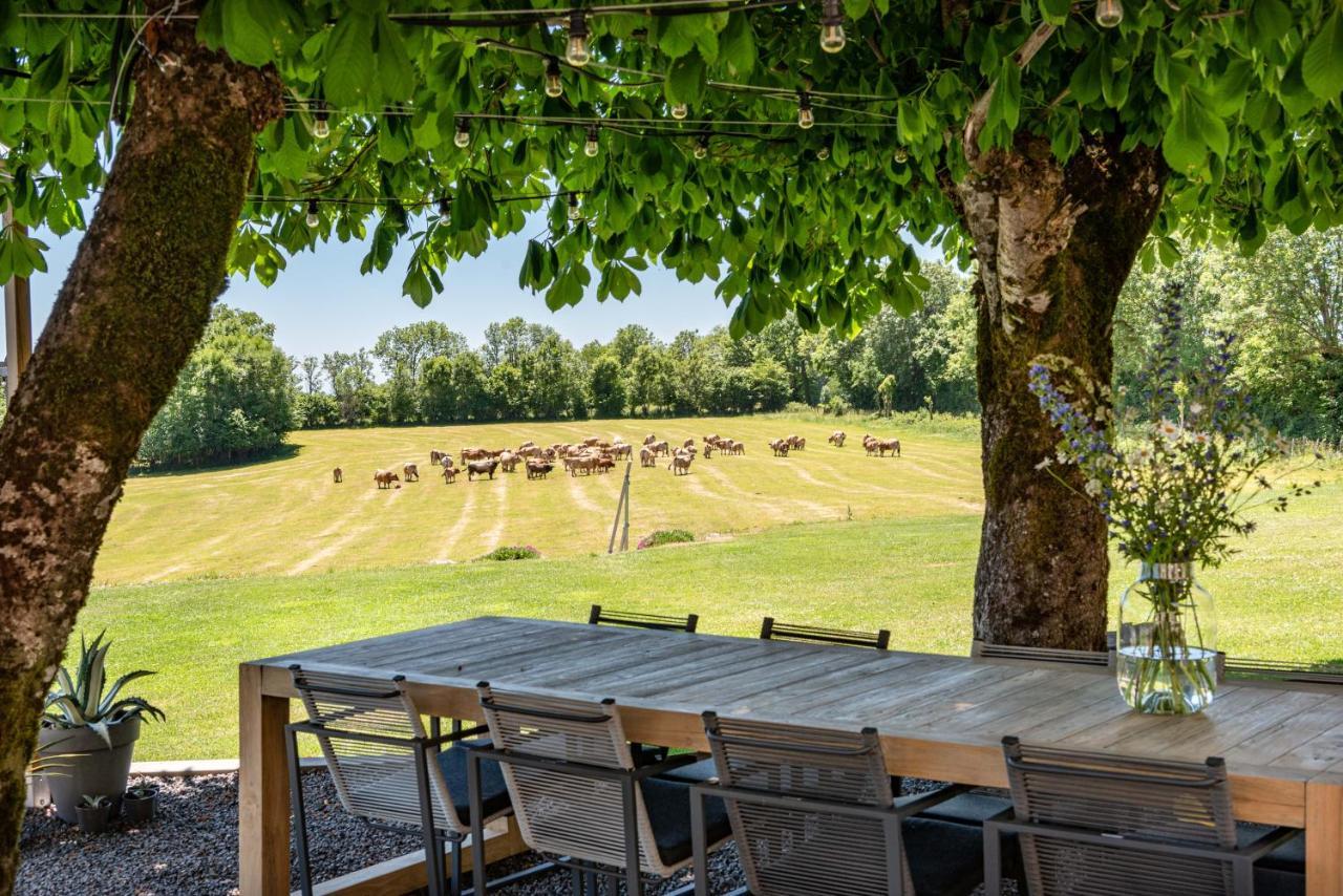 Maison De La Bonne Vie Couette-café Therondels