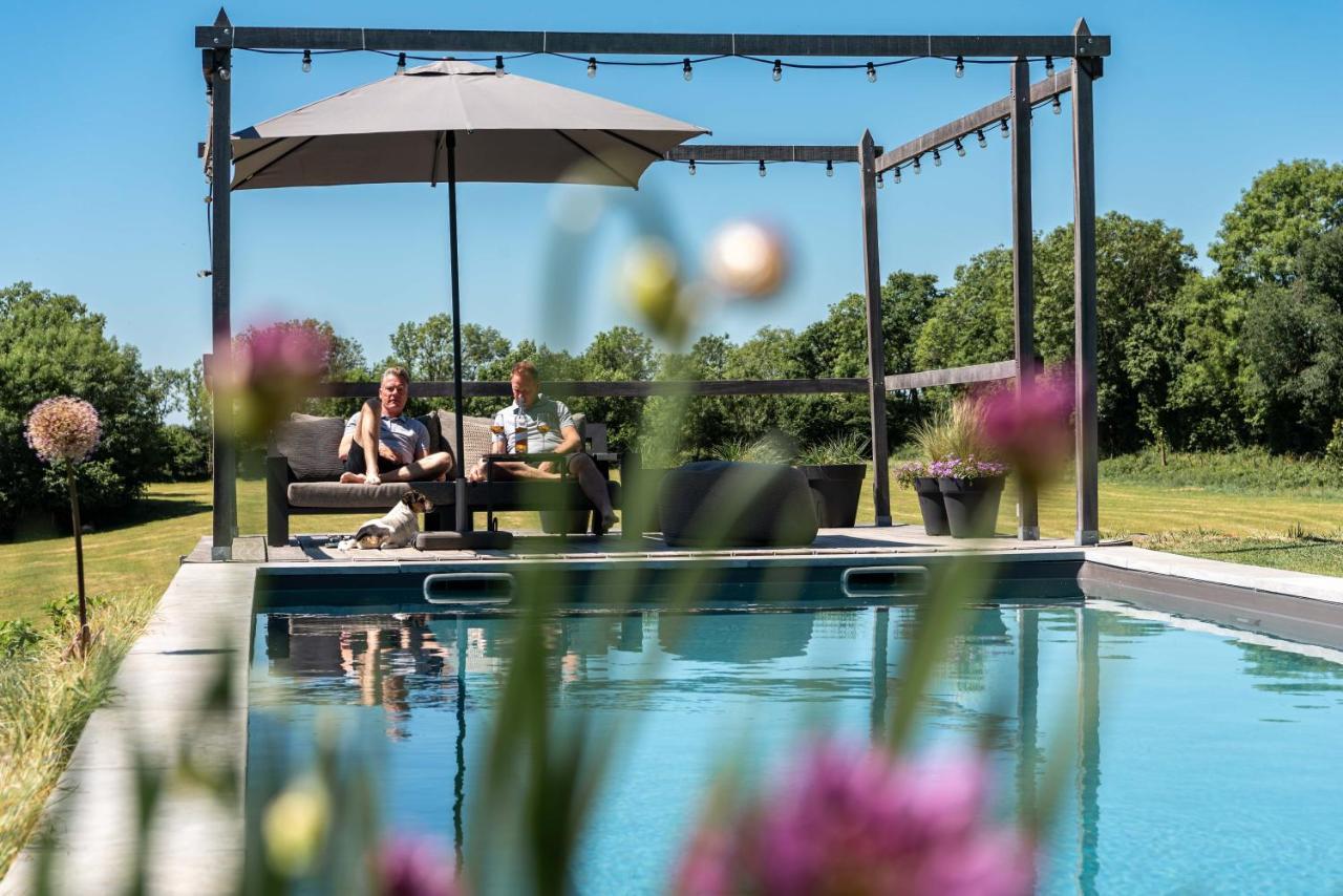 Maison De La Bonne Vie Couette-café Therondels