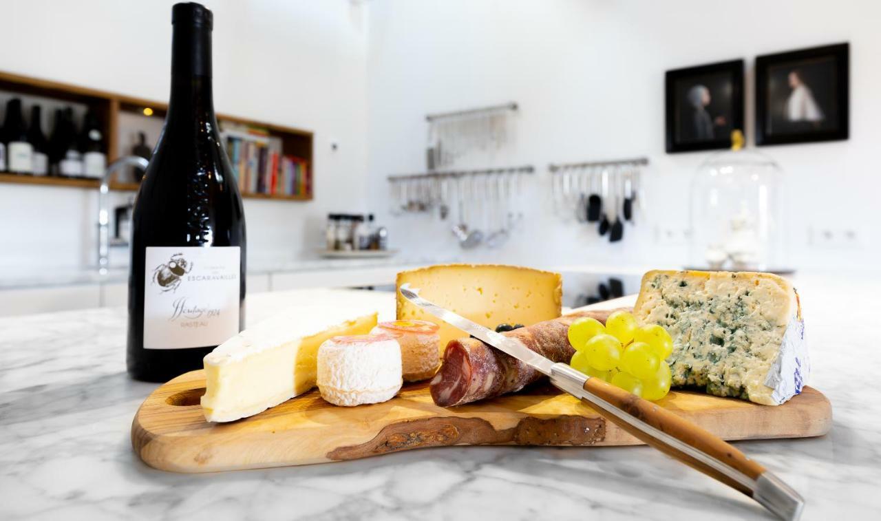 Maison De La Bonne Vie Couette-café Therondels